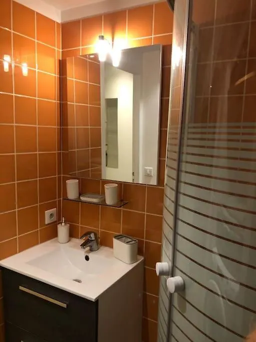Appartement Parisien 0*, Paris